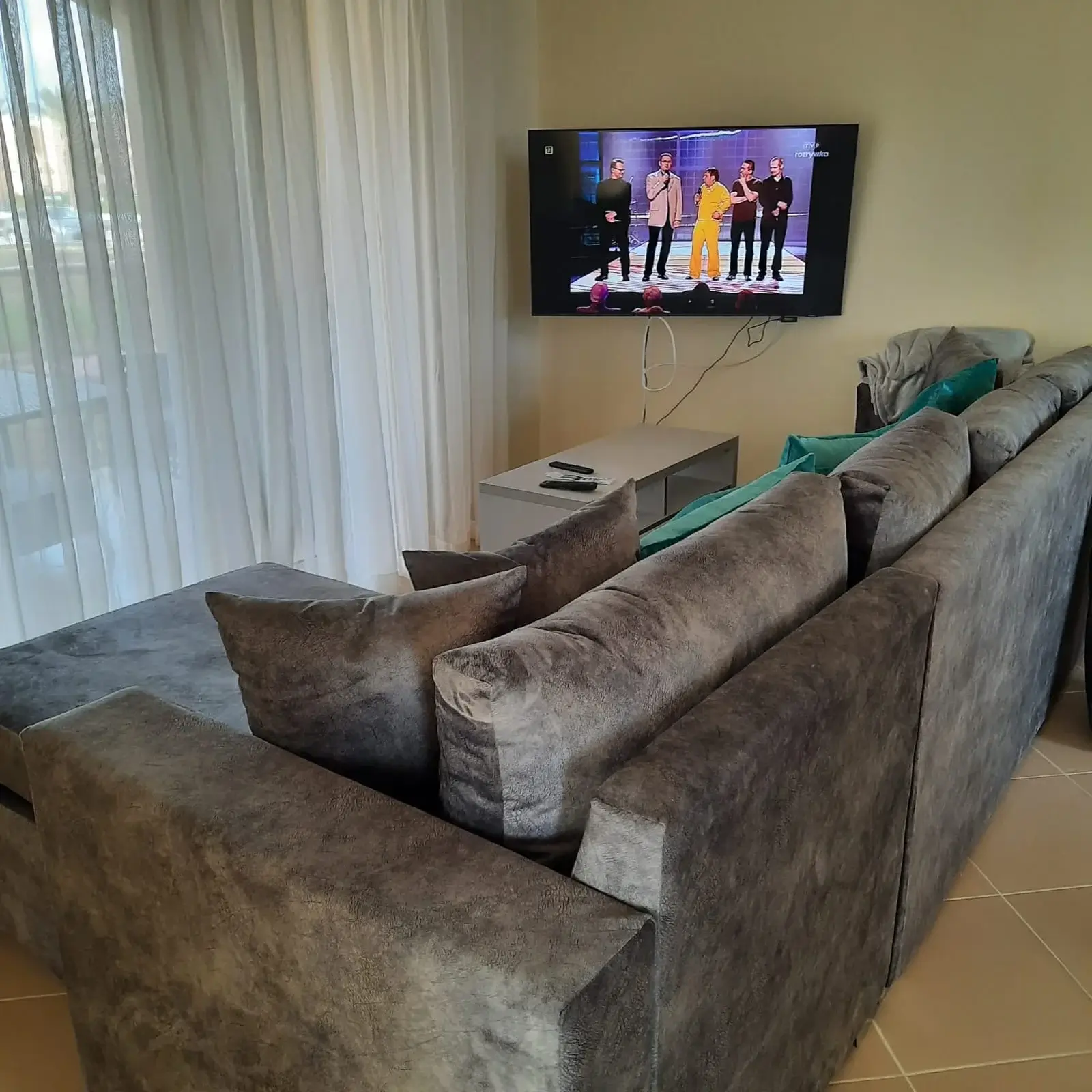 Oriantal cost Apartments