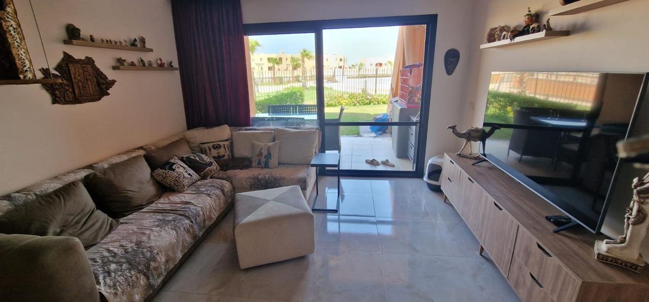 living room with garden view