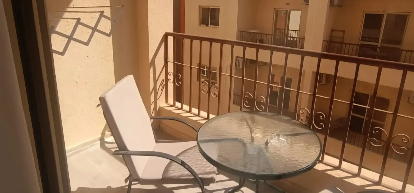 spacious balcony apartment hurghada
