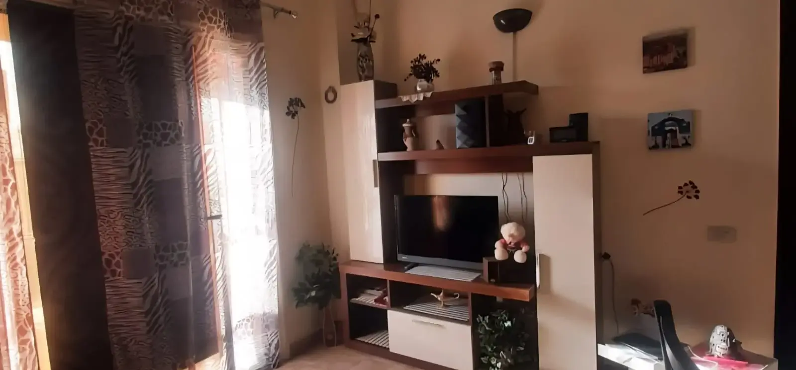 Apartment swemming pool